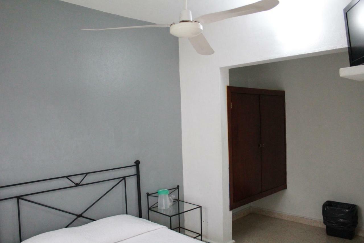 Hotel Casablanca Tuxtla 툭스틀라 외부 사진
