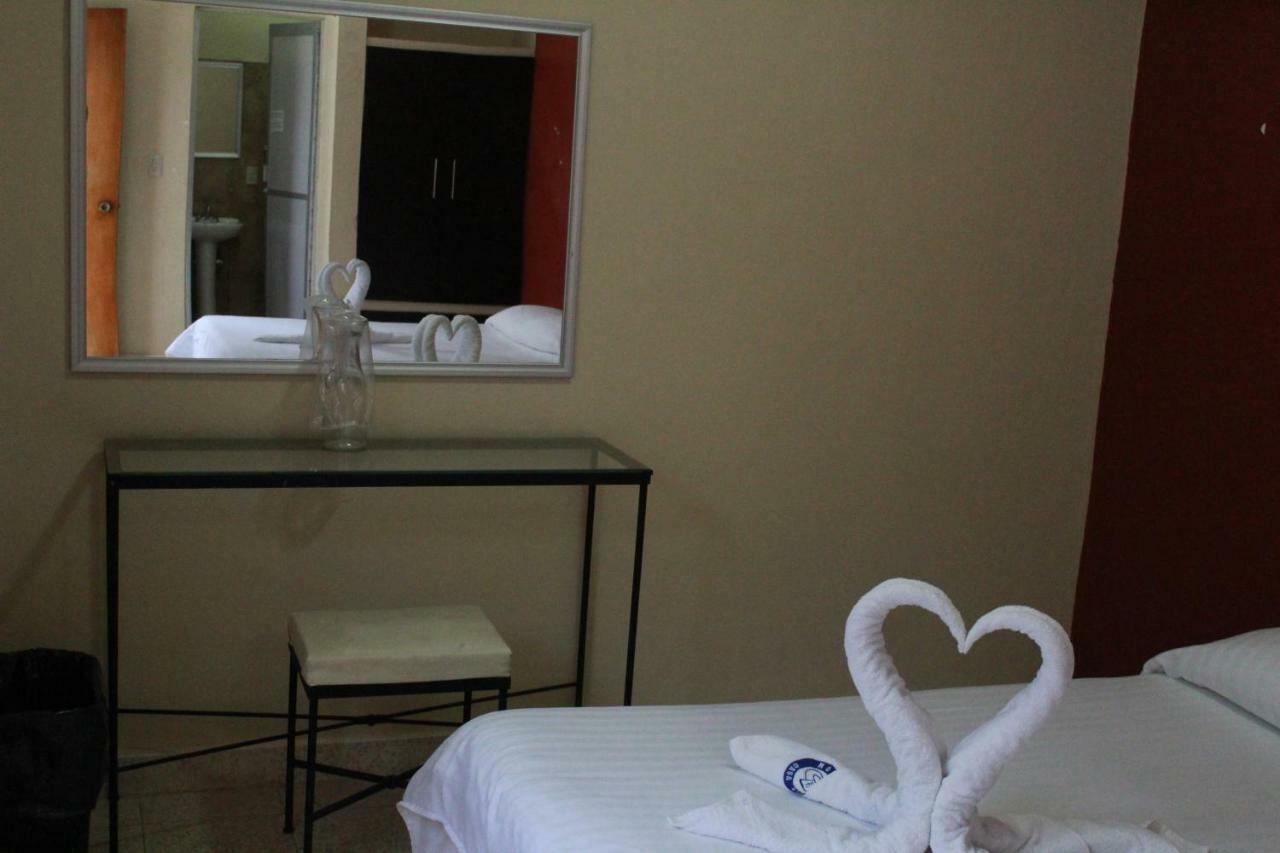 Hotel Casablanca Tuxtla 툭스틀라 외부 사진