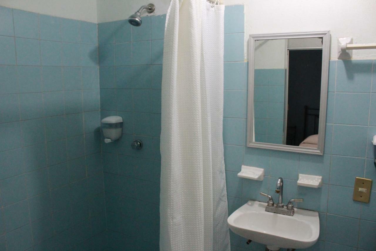 Hotel Casablanca Tuxtla 툭스틀라 외부 사진