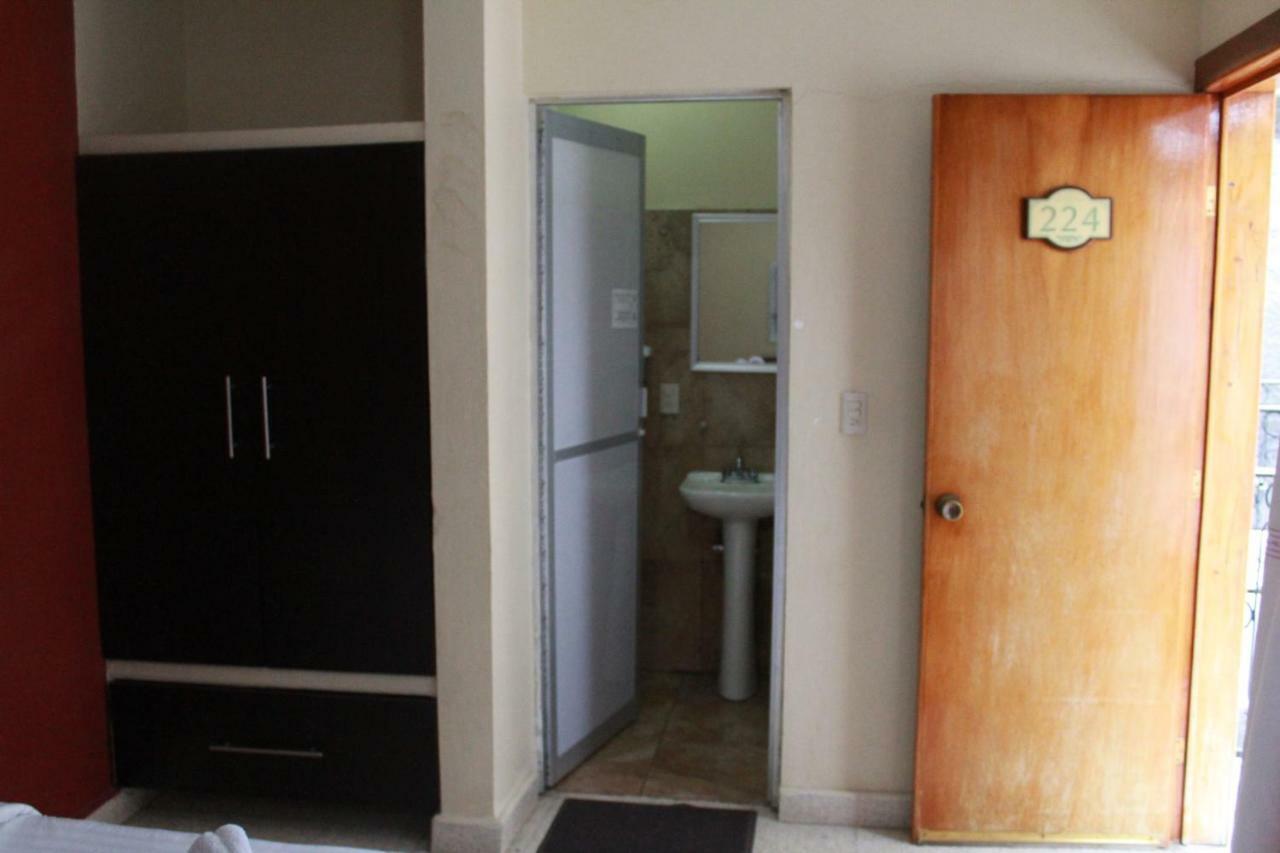 Hotel Casablanca Tuxtla 툭스틀라 외부 사진